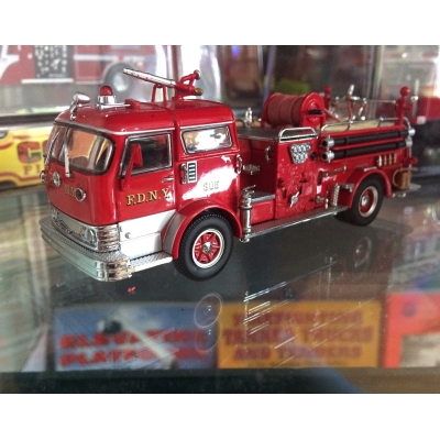 FDNY Mack C Engine 305 - Then ohne OVP