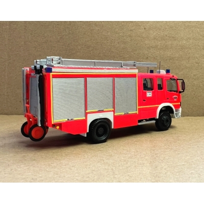 Feuerwehr Köln MB Atego (H)LF 24, Handarbeitsmodell